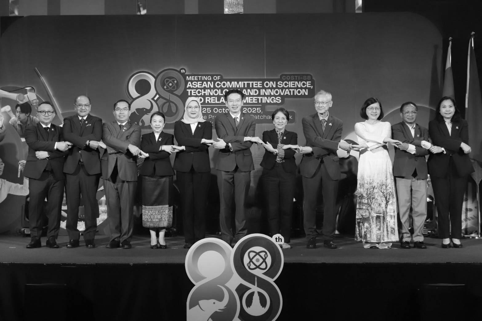 TINT visits covid hospital center