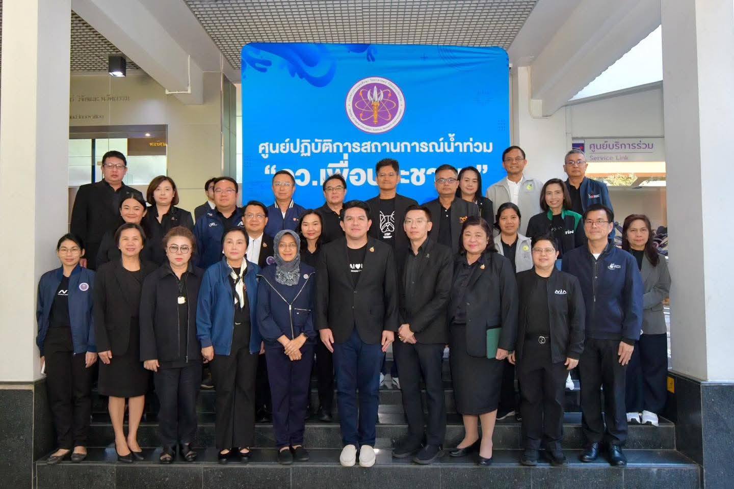 TINT visits covid hospital center