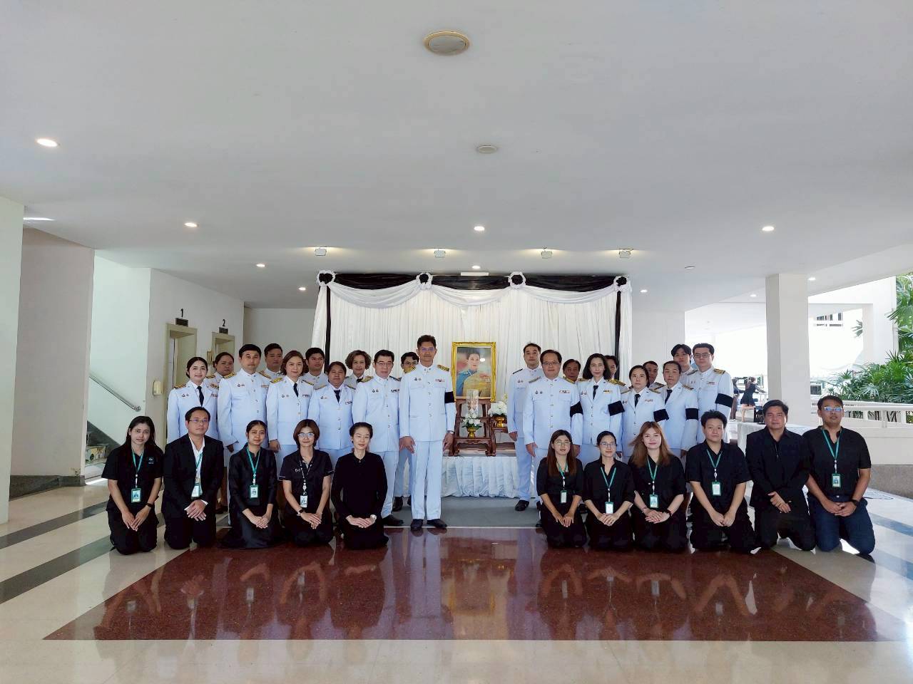 TINT visits covid hospital center