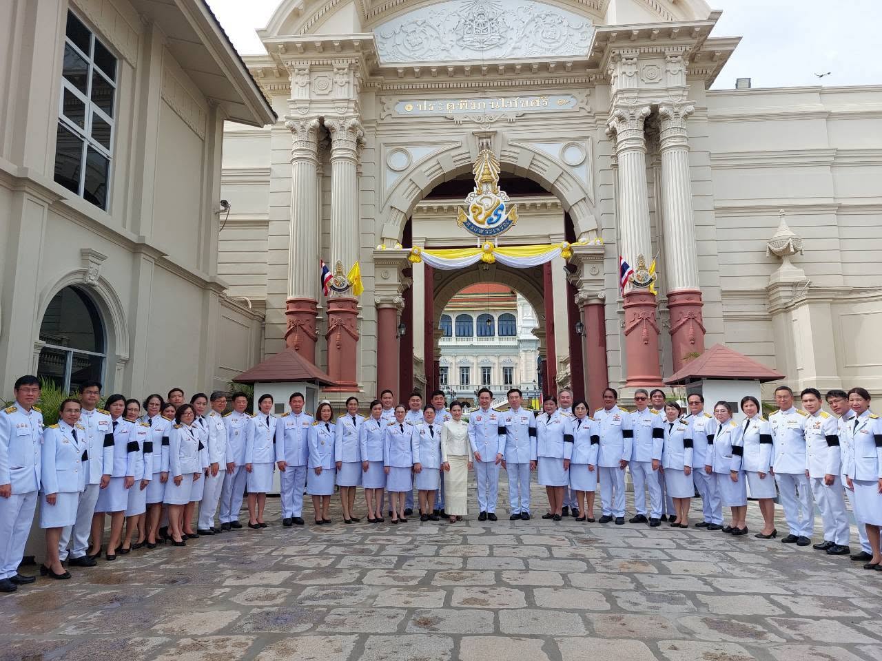 TINT visits covid hospital center