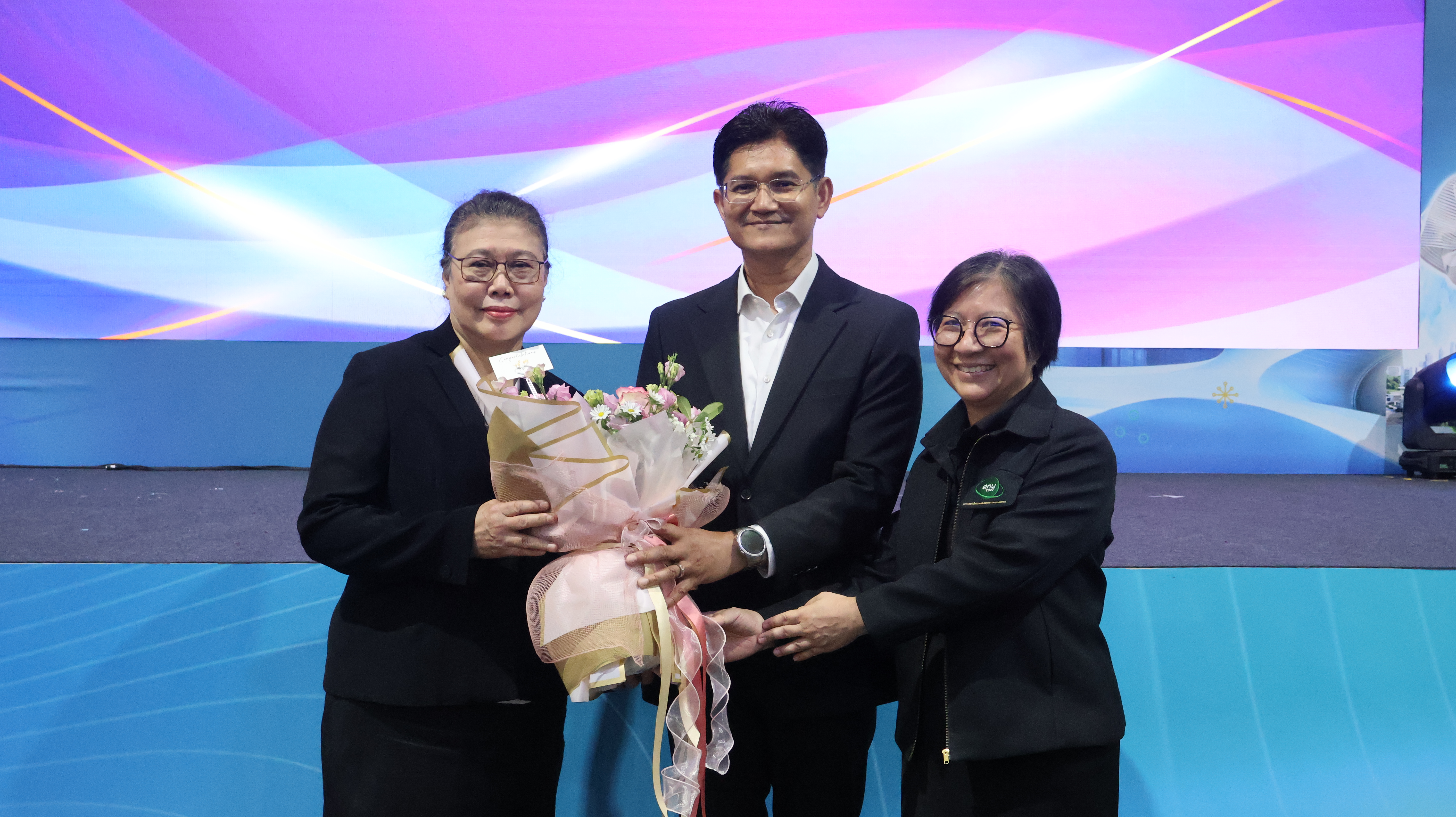 TINT visits covid hospital center